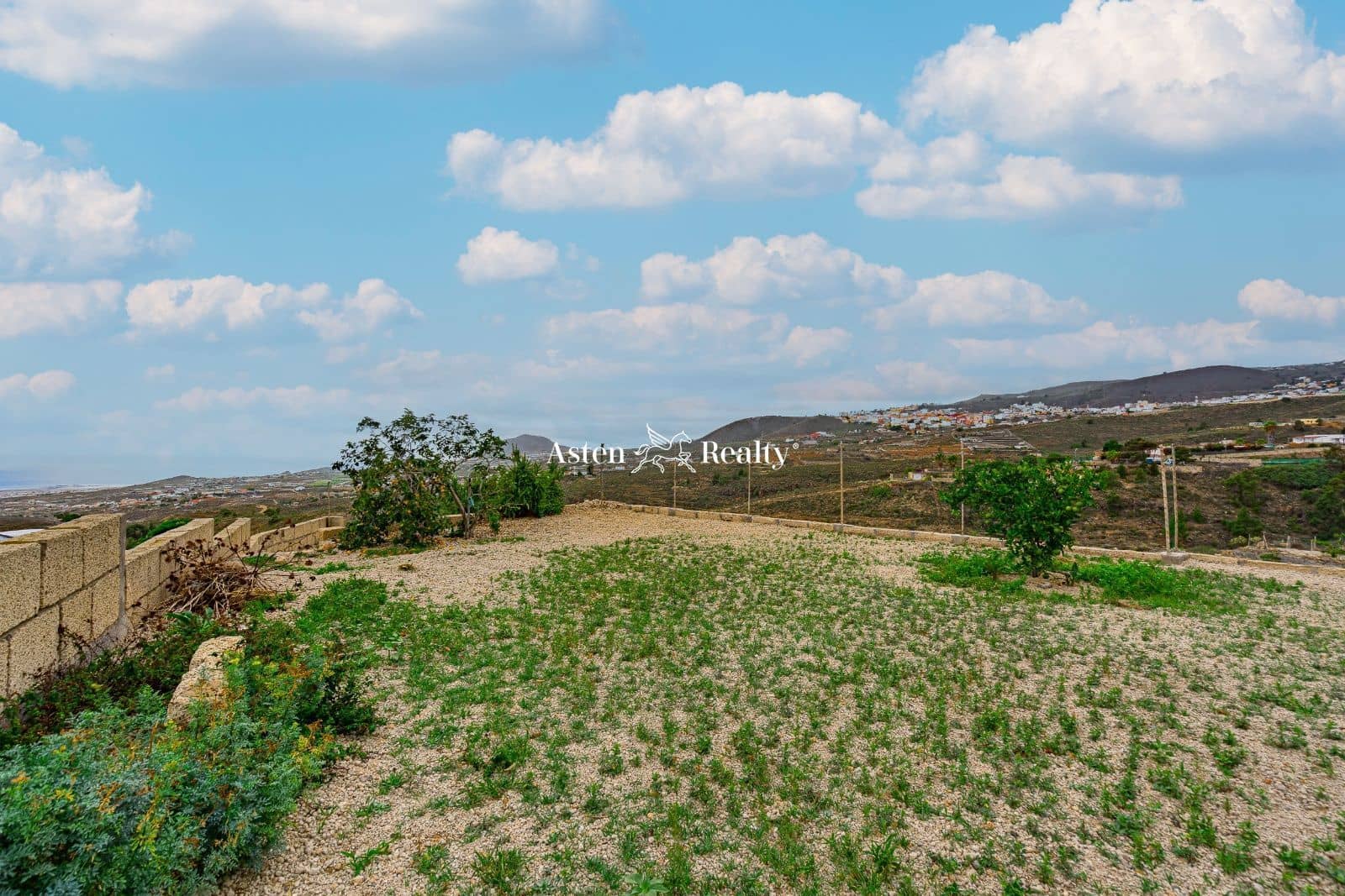 Chalet de 5 habitaciones en Los Blanquitos en venta con garaje - 360.000 € (Ref: 7513055)