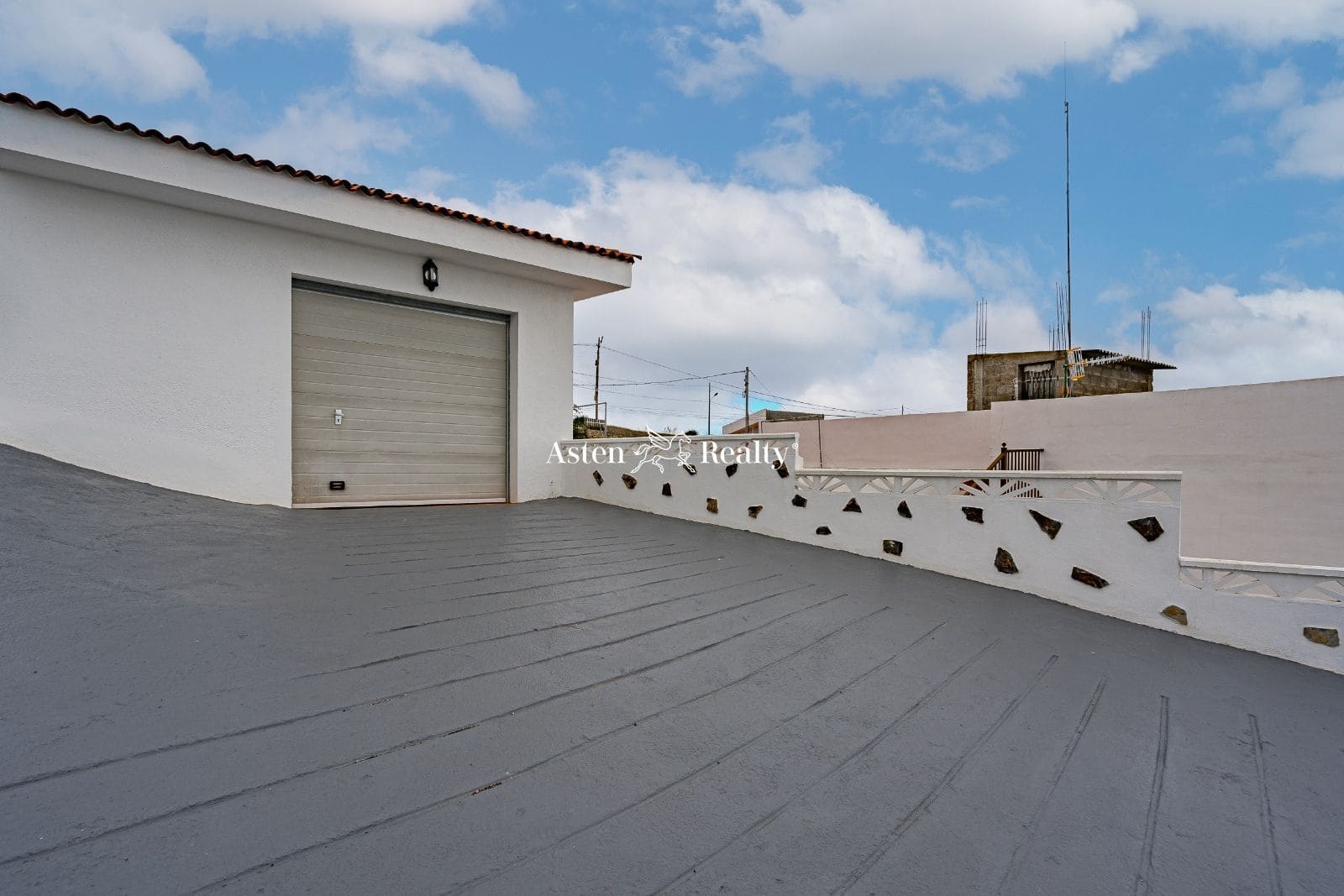 Chalet de 5 habitaciones en Los Blanquitos en venta con garaje - 360.000 € (Ref: 7513055)