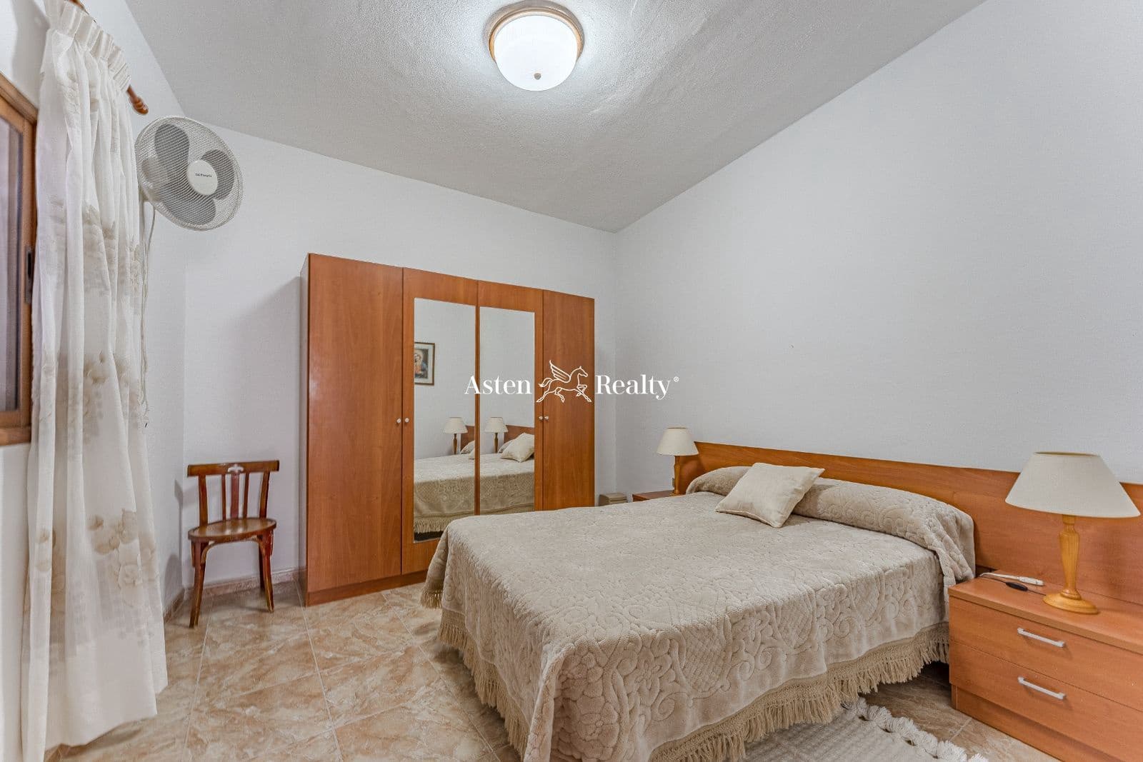 Chalet de 5 habitaciones en Los Blanquitos en venta con garaje - 360.000 € (Ref: 7513055)