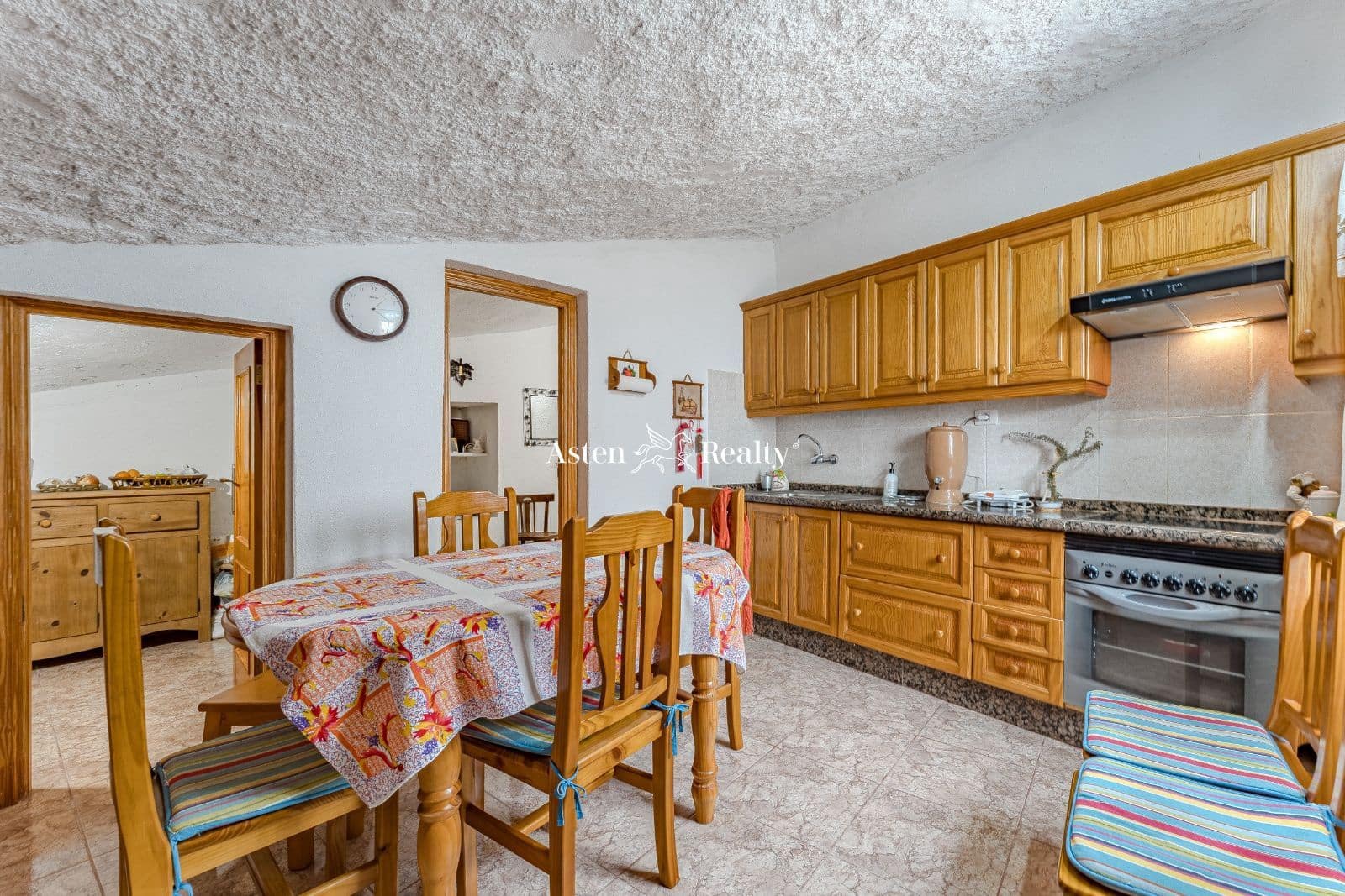 Chalet de 5 habitaciones en Los Blanquitos en venta con garaje - 360.000 € (Ref: 7513055)
