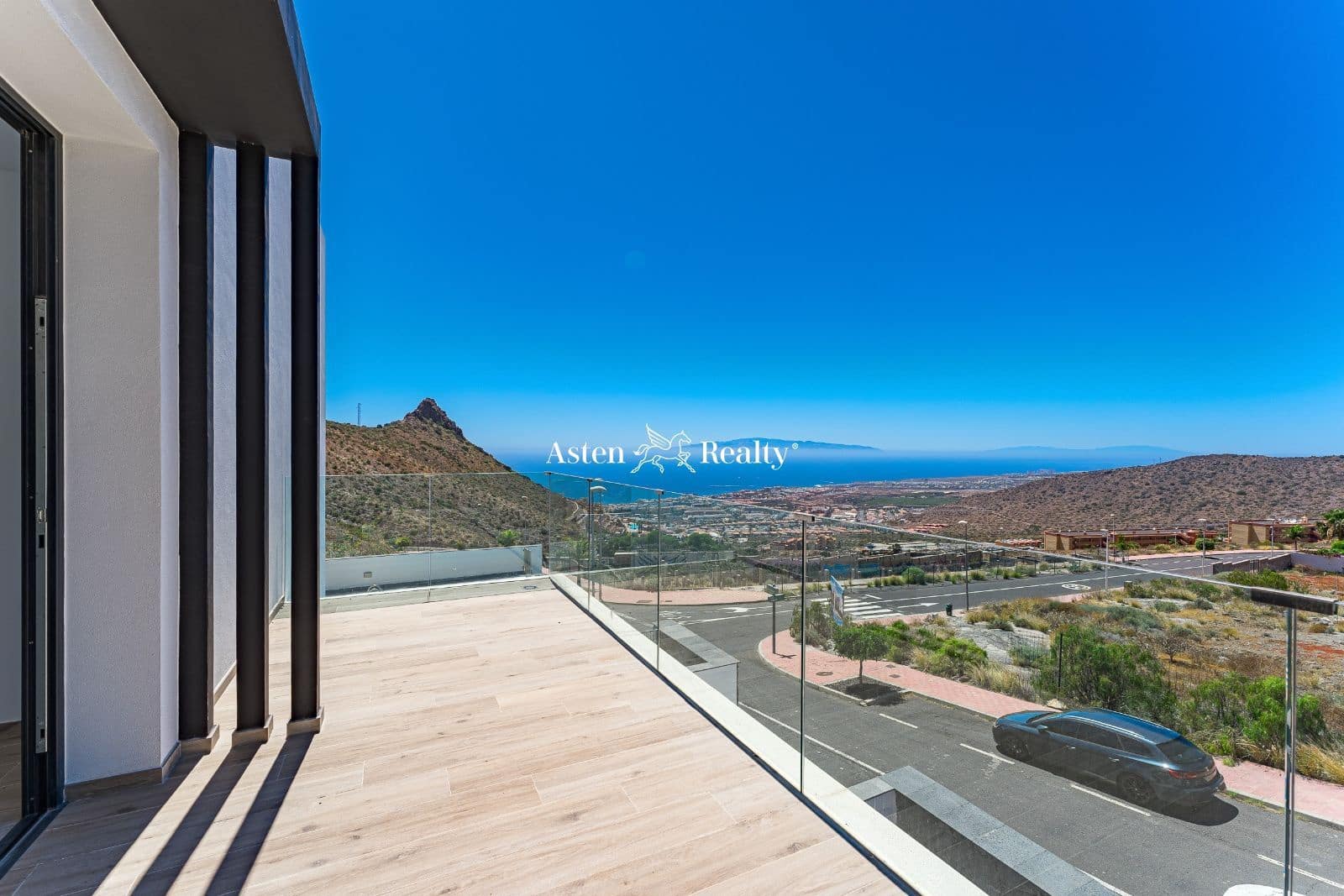 4 soveværelse Byhus til salg i Torviscas med swimmingpool garage - € 1.950.000 (Ref: 7539116)