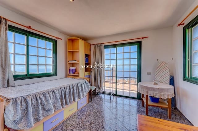 6 soveværelse Villa til salg i Tijoco Alto, Adeje med garage - € 1.000.000 (Ref: 7544259)