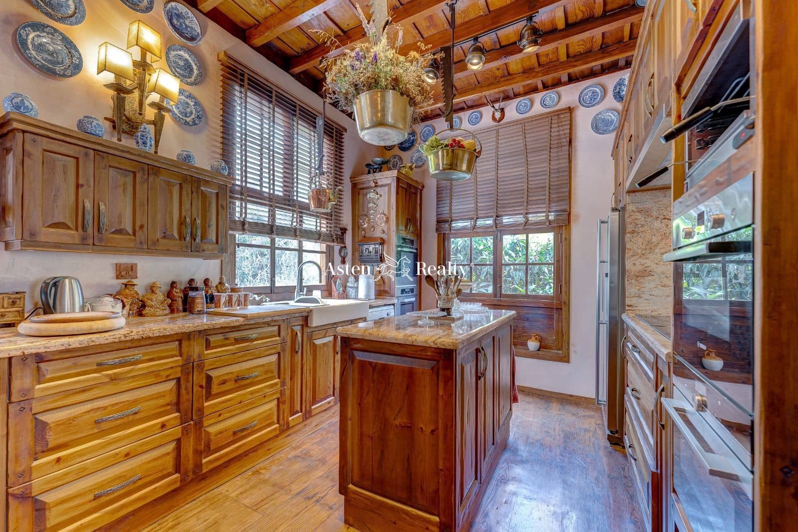 6 slaapkamer Villa te koop in Icod de los Vinos - € 3.300.000 (Ref: 7578306)