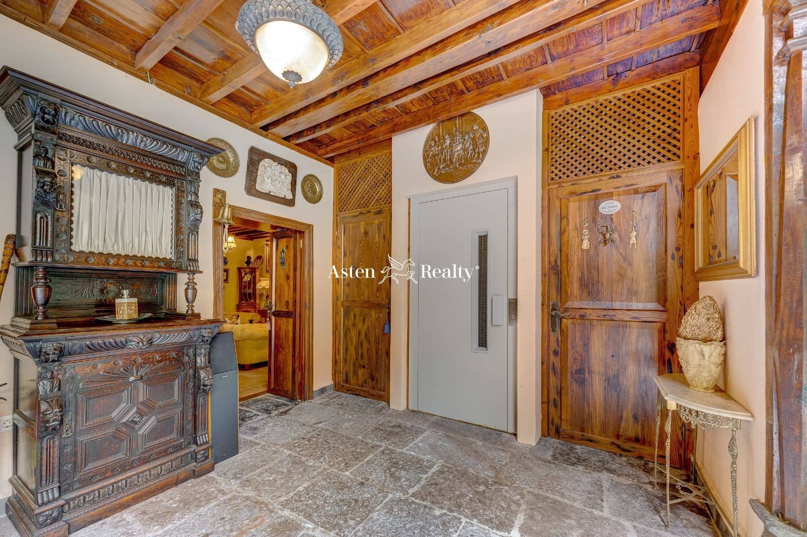 6 slaapkamer Villa te koop in Icod de los Vinos - € 3.300.000 (Ref: 7578306)