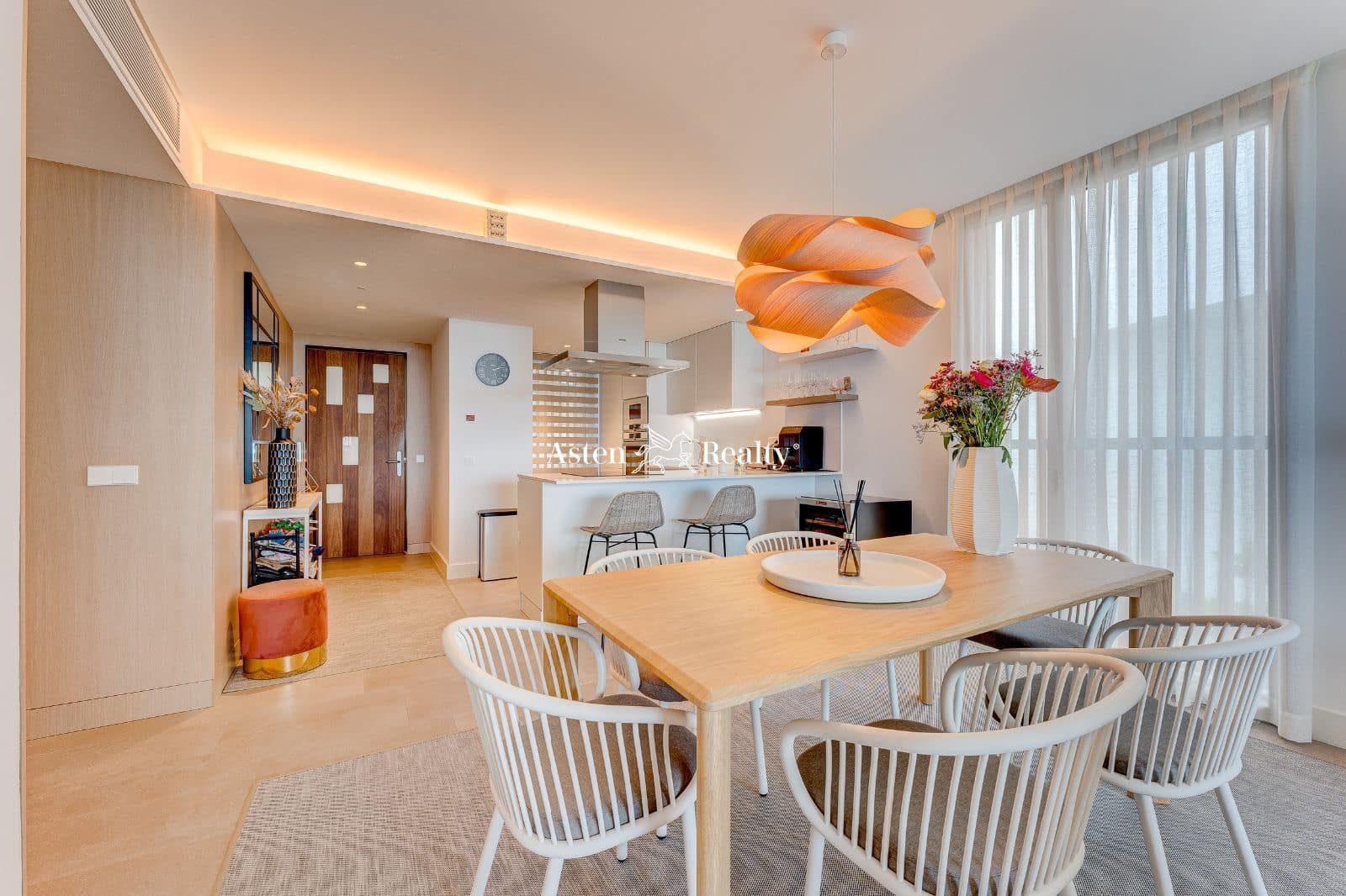 2 soverom Leilighet til salgs i Guia de Isora med svømmebasseng garasje - € 980 000 (Ref: 7578307)