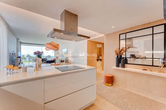 2 soverom Leilighet til salgs i Guía de Isora med svømmebasseng garasje - € 980 000 (Ref: 7578307)