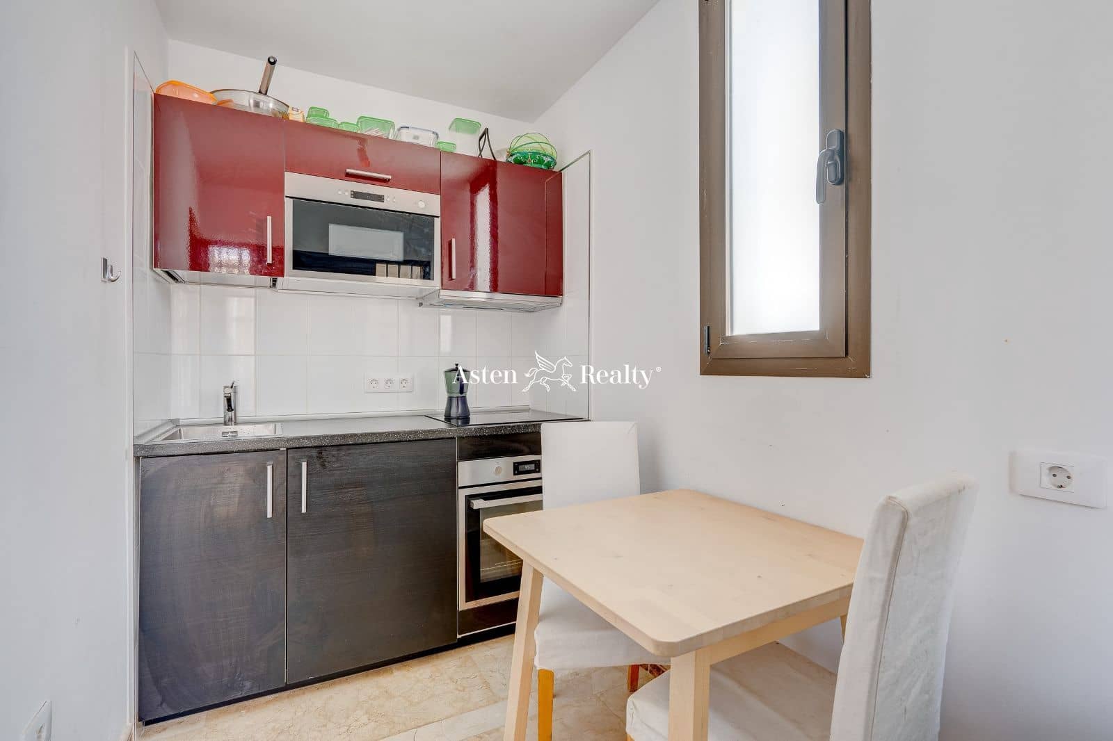 2 soveværelse Bungalow til salg i Costa Adeje med swimmingpool garage - € 995.000 (Ref: 7592200)