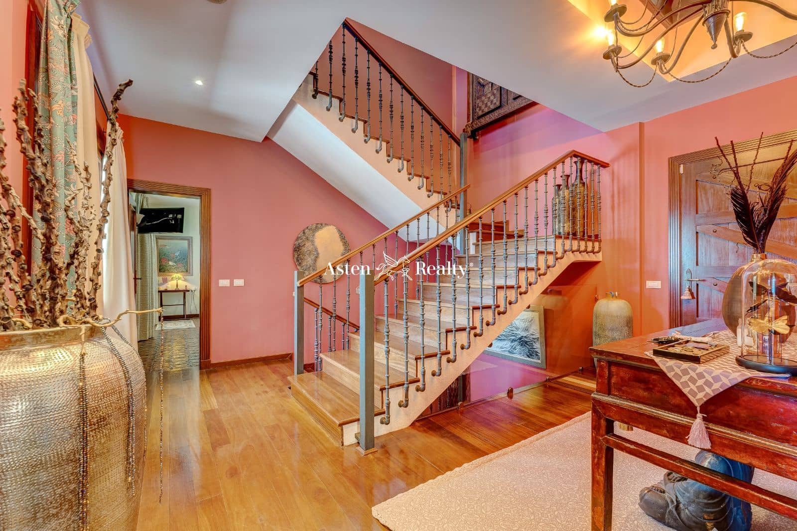 4 chambre Maison de Ville à vendre à Adeje avec piscine garage - 2 850 000 € (Ref: 7597634)