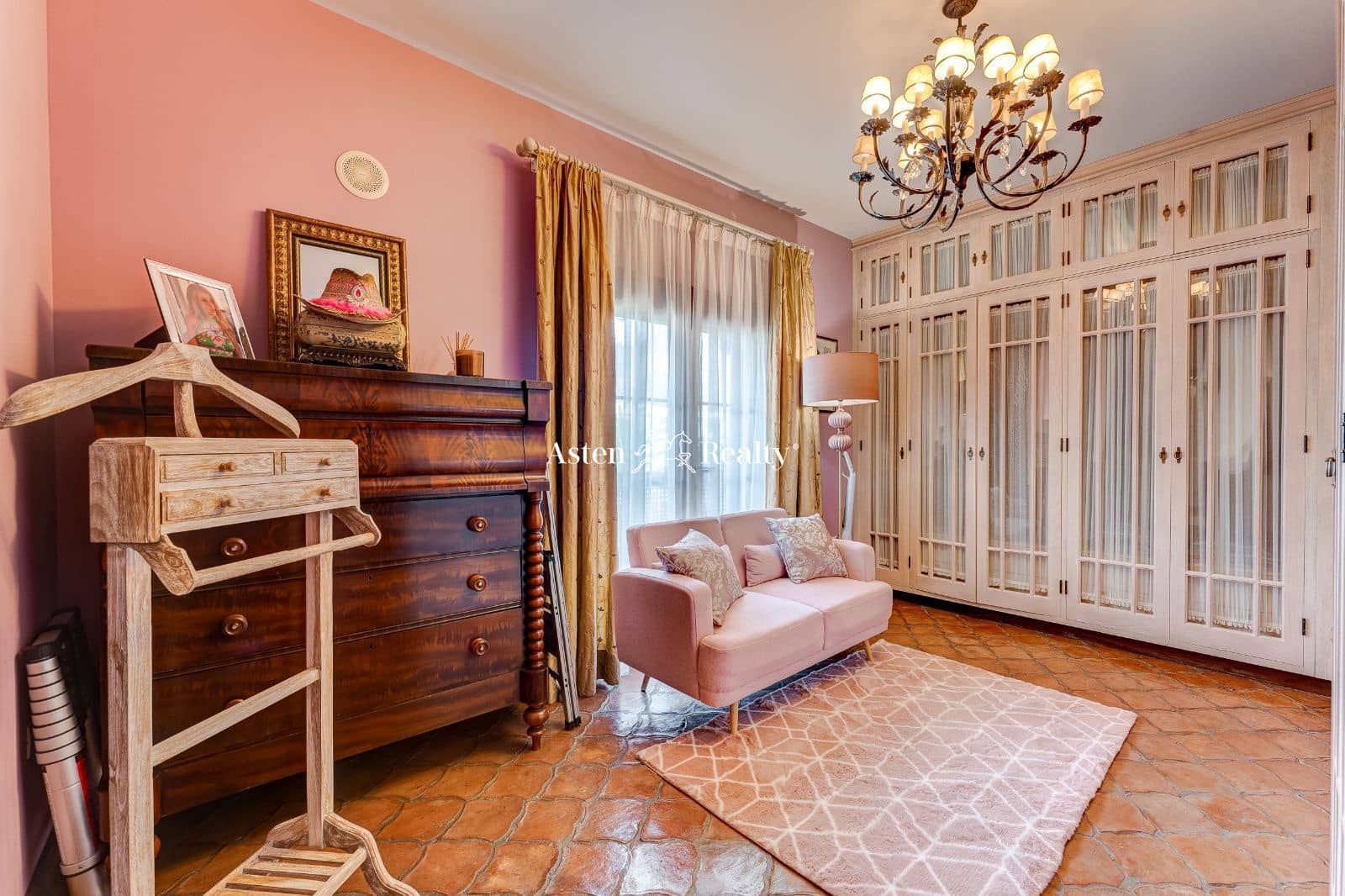 4 chambre Maison de Ville à vendre à Adeje avec piscine garage - 2 850 000 € (Ref: 7597634)