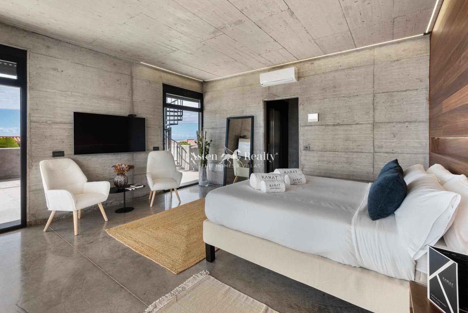 4 slaapkamer Huis te koop in Playa Paraiso met zwembad garage - € 3.900.000 (Ref: 7663026)