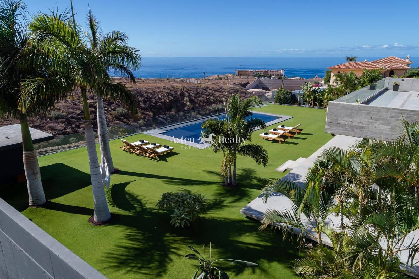 4 slaapkamer Huis te koop in Playa Paraiso met zwembad garage - € 3.900.000 (Ref: 7663026)