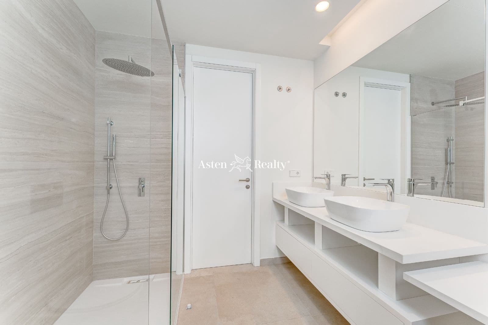 3 chambre Maison de Ville à vendre à Costa Adeje avec piscine garage - 2 080 000 € (Ref: 7703693)