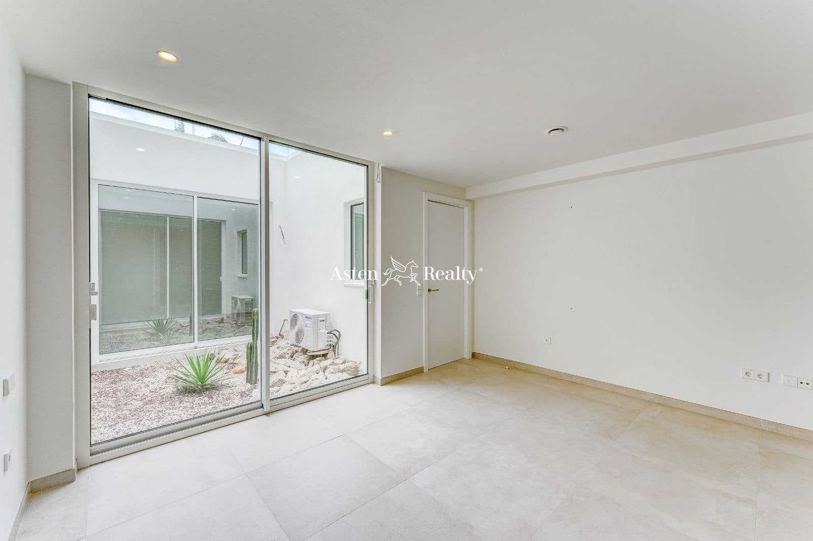 3 chambre Maison de Ville à vendre à Costa Adeje avec piscine garage - 2 080 000 € (Ref: 7703693)