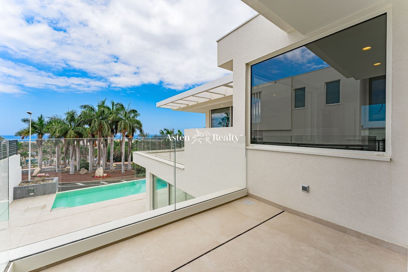 3 chambre Maison de Ville à vendre à Costa Adeje avec piscine garage - 2 080 000 € (Ref: 7703693)