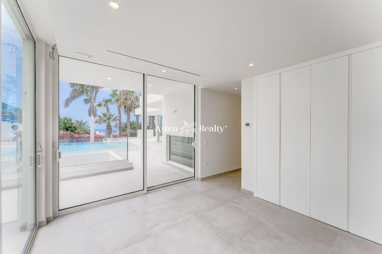 3 chambre Maison de Ville à vendre à Costa Adeje avec piscine garage - 2 080 000 € (Ref: 7703693)