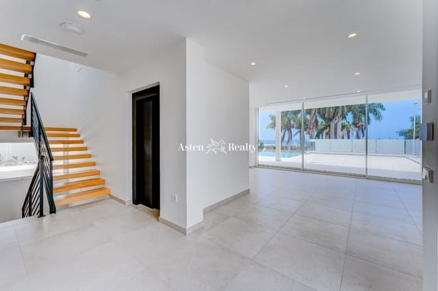 3 chambre Maison de Ville à vendre à San Eugenio Alto, Adeje avec piscine garage - 2 080 000 € (Ref: 7703693)