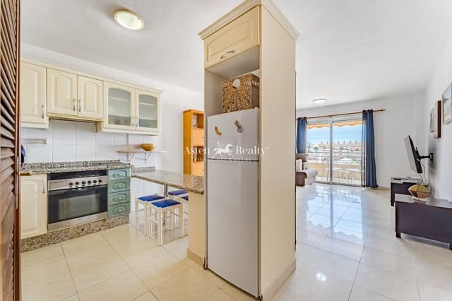 2 bedroom Flat for sale in Playa Paraiso, Adeje with pool - € 299,000 (Ref: 7720028)