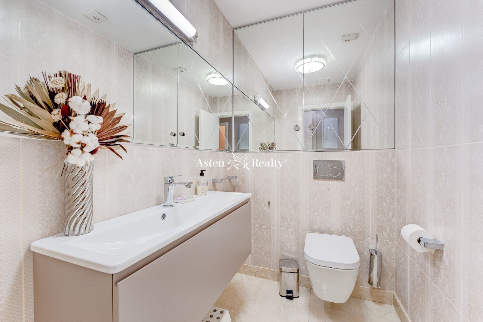 2 soveværelse Lejlighed til salg i La Caleta Adeje med swimmingpool garage - € 949.000 (Ref: 7723407)