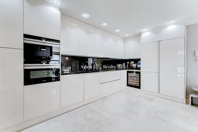 2 soverom Leilighet til salgs i La Caleta Adeje, Adeje med svømmebasseng garasje - € 949 000 (Ref: 7723407)