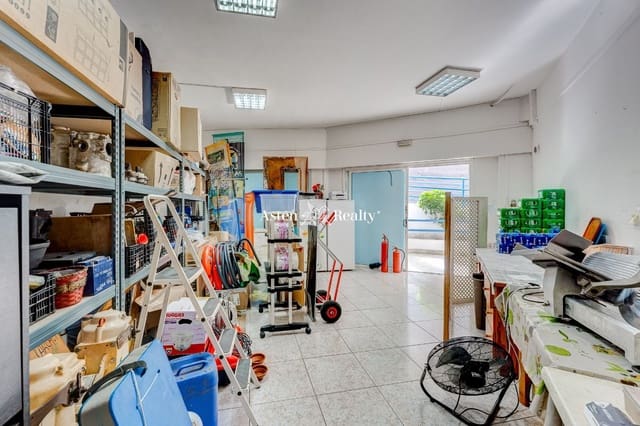 Bedrift til salgs i San Eugenio Bajo, Adeje - € 940 000 (Ref: 7733852)