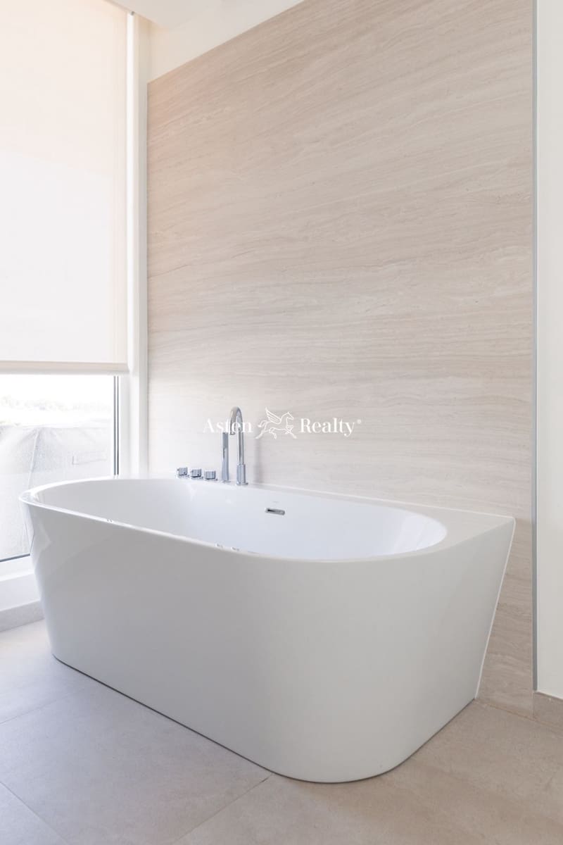 4 soveværelse Byhus til salg i Costa Adeje med swimmingpool garage - € 2.070.000 (Ref: 7740071)