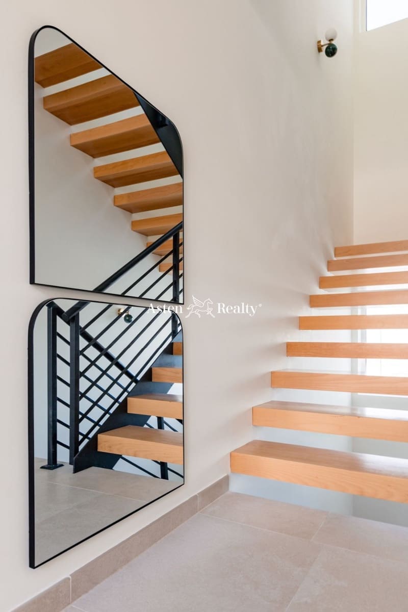 4 soveværelse Byhus til salg i Costa Adeje med swimmingpool garage - € 2.070.000 (Ref: 7740071)