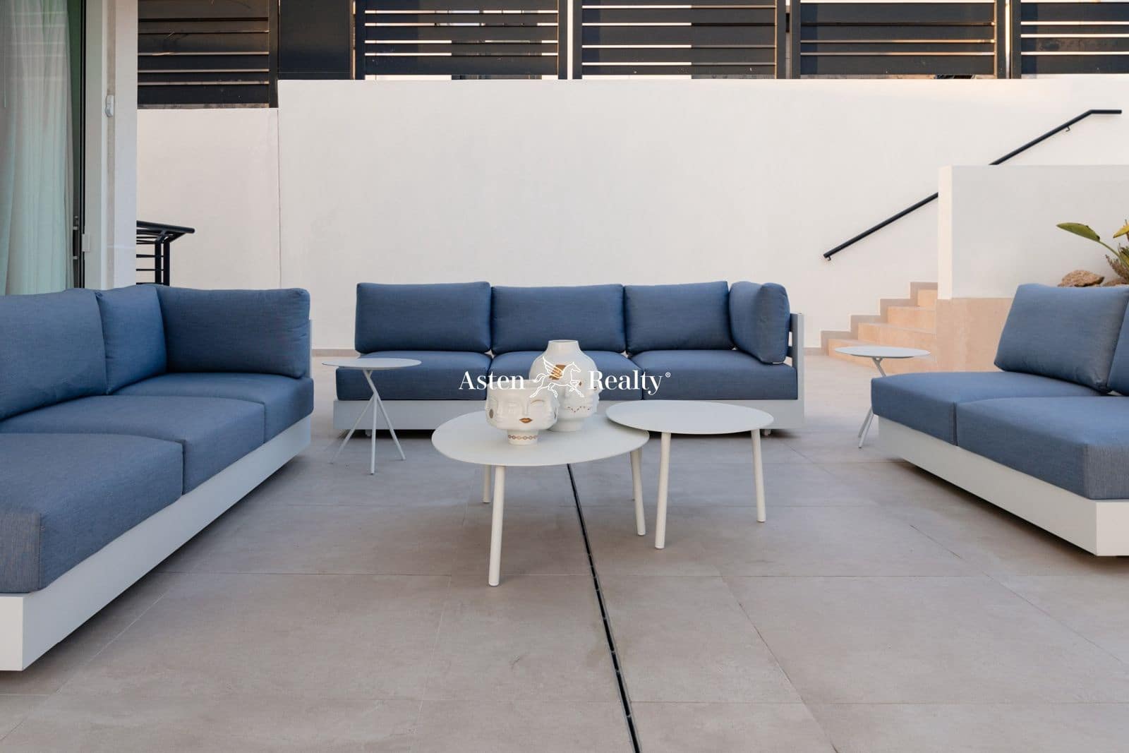 4 soveværelse Byhus til salg i Costa Adeje med swimmingpool garage - € 2.070.000 (Ref: 7740071)