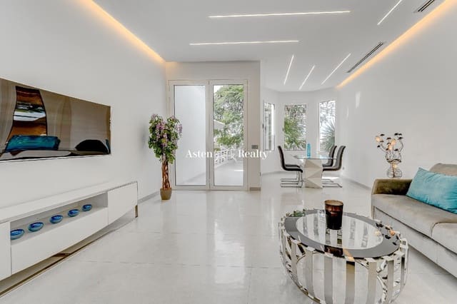 3 quarto Casa em Banda para venda em Torviscas Bajo, Adeje com piscina - 1 400 000 € (Ref: 7817374)