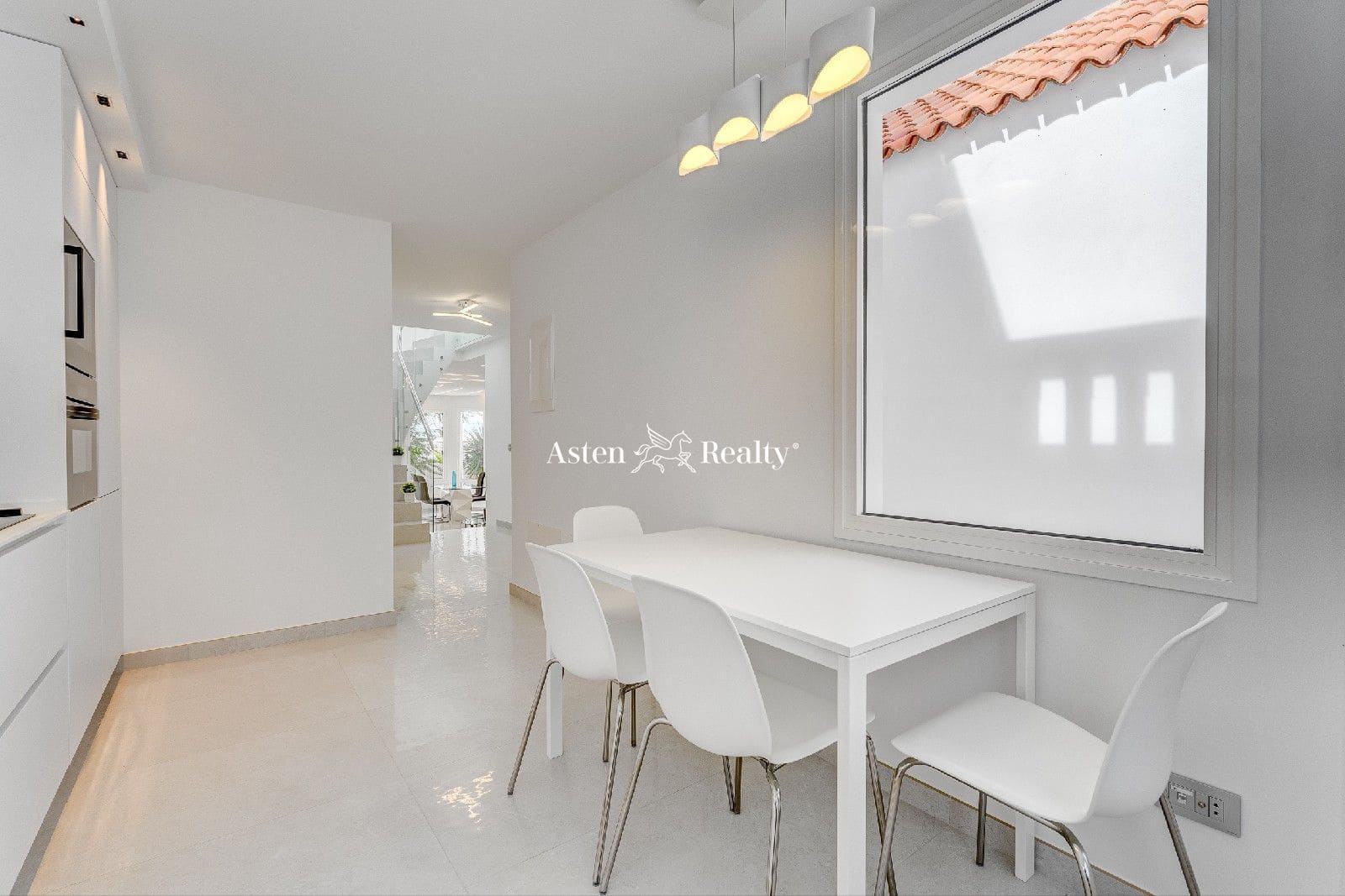 3 soveværelse Byhus til salg i Costa Adeje med swimmingpool - € 1.400.000 (Ref: 7817374)