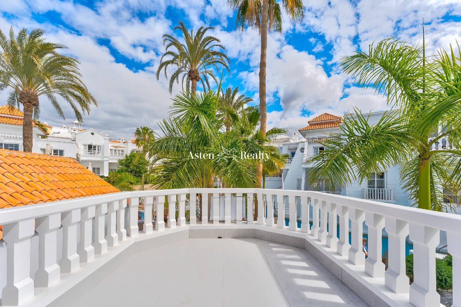 3 soveværelse Byhus til salg i Costa Adeje med swimmingpool - € 1.400.000 (Ref: 7817374)