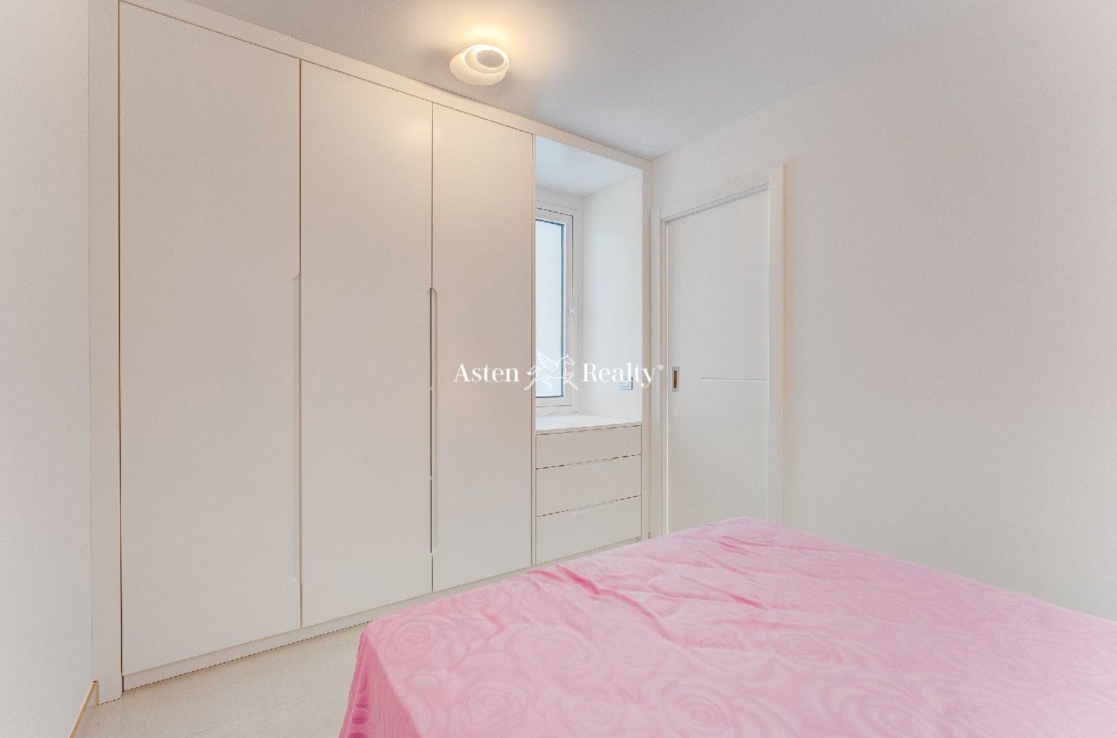 3 soveværelse Byhus til salg i Costa Adeje med swimmingpool - € 1.400.000 (Ref: 7817374)