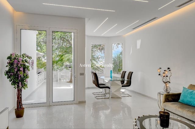 3 quarto Casa em Banda para venda em Torviscas Bajo, Adeje com piscina - 1 400 000 € (Ref: 7817374)