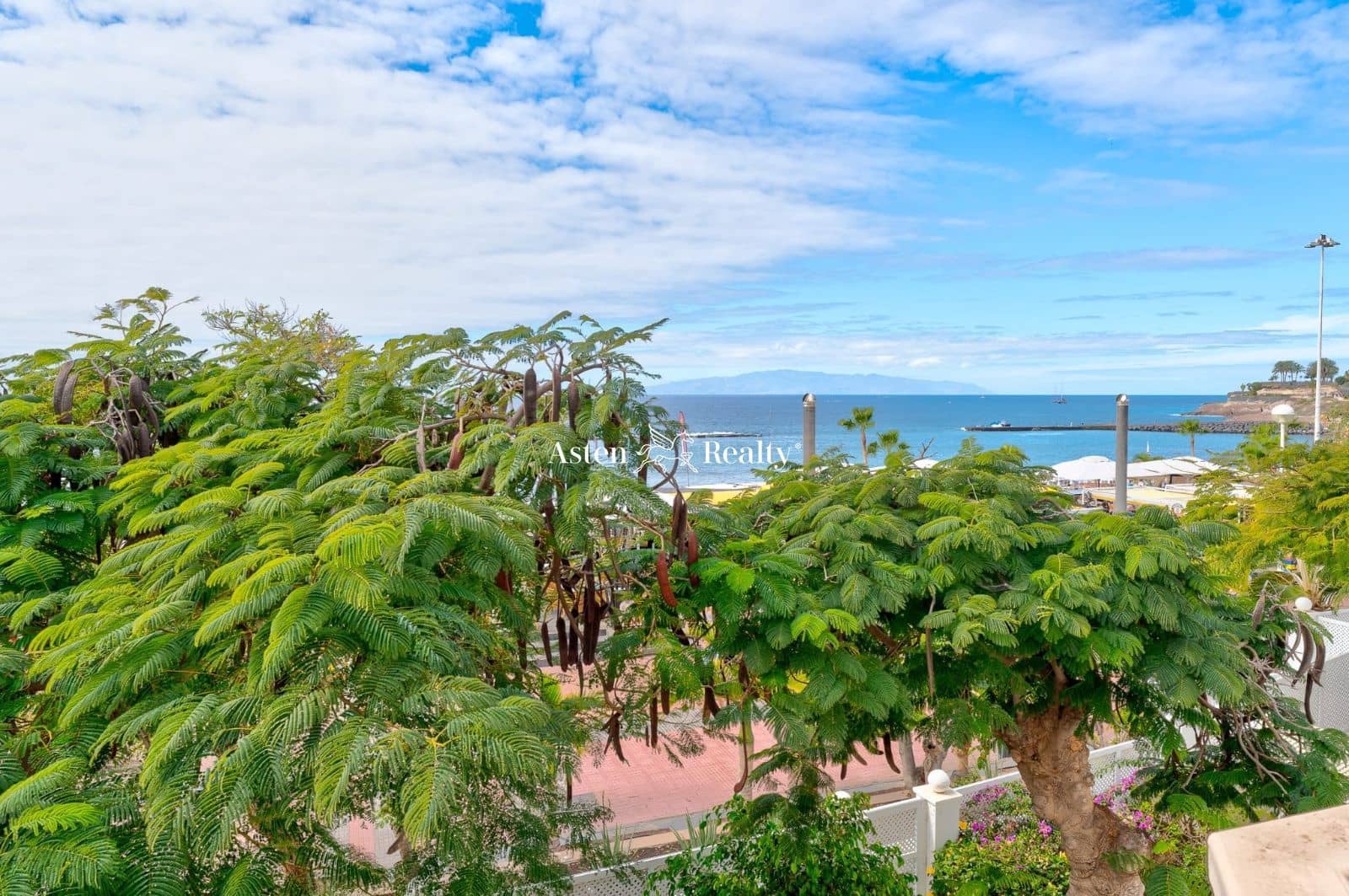 3 soveværelse Byhus til salg i Costa Adeje med swimmingpool - € 1.400.000 (Ref: 7817374)