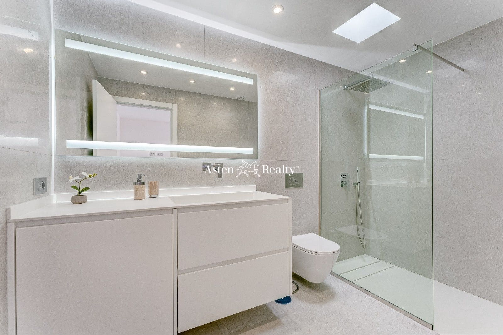 3 soveværelse Byhus til salg i Costa Adeje med swimmingpool - € 1.400.000 (Ref: 7817374)