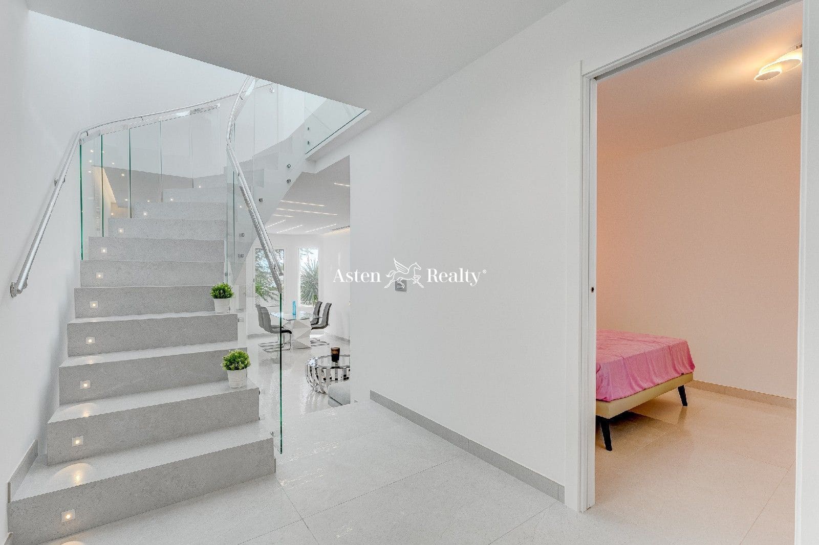 3 soveværelse Byhus til salg i Costa Adeje med swimmingpool - € 1.400.000 (Ref: 7817374)