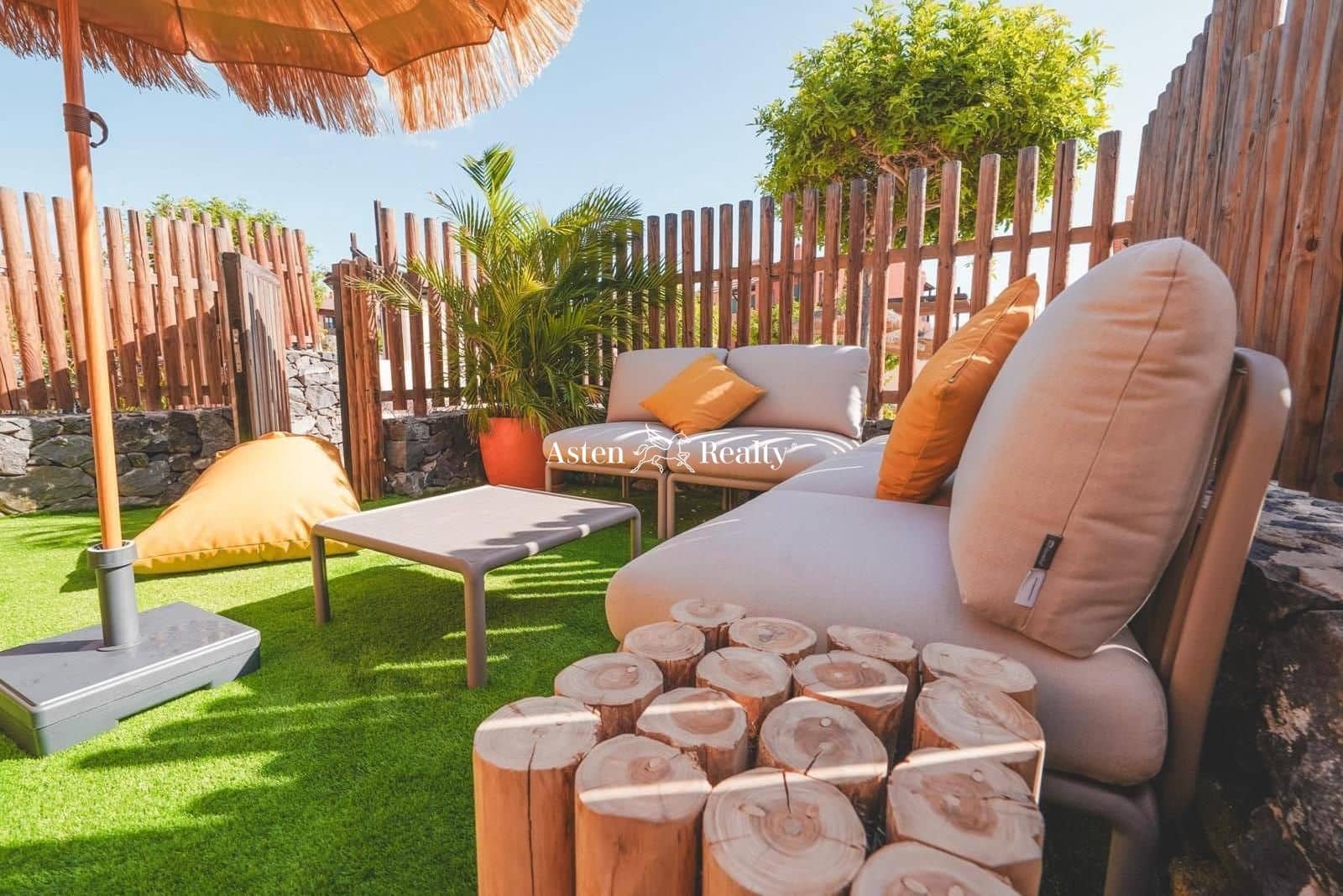 3 quarto Casa em Banda para venda em Golf del Sur com piscina garagem - 540 000 € (Ref: 7841718)