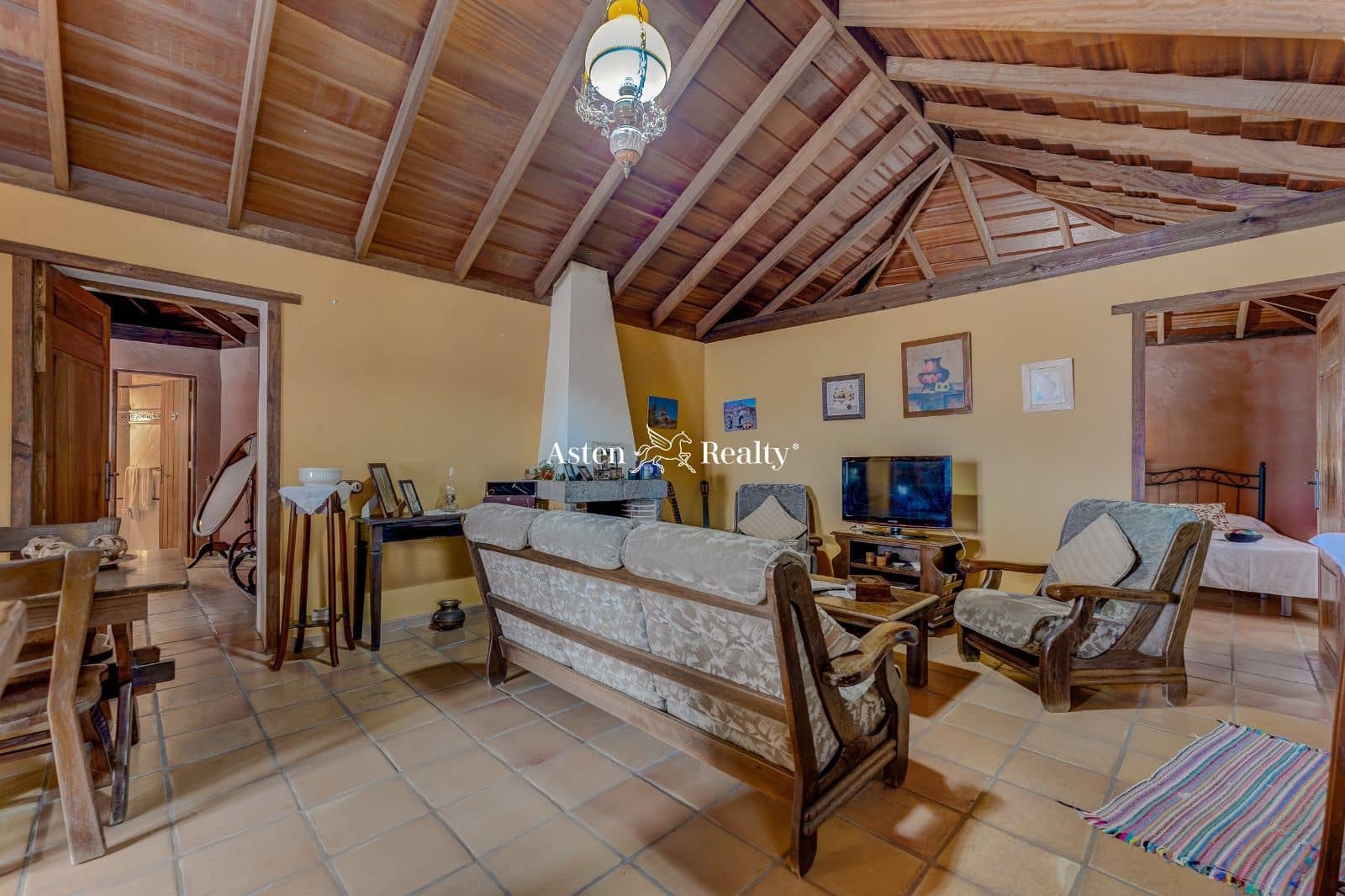 2 soveværelse Villa til salg i El Tanque med swimmingpool garage - € 450.000 (Ref: 7865528)