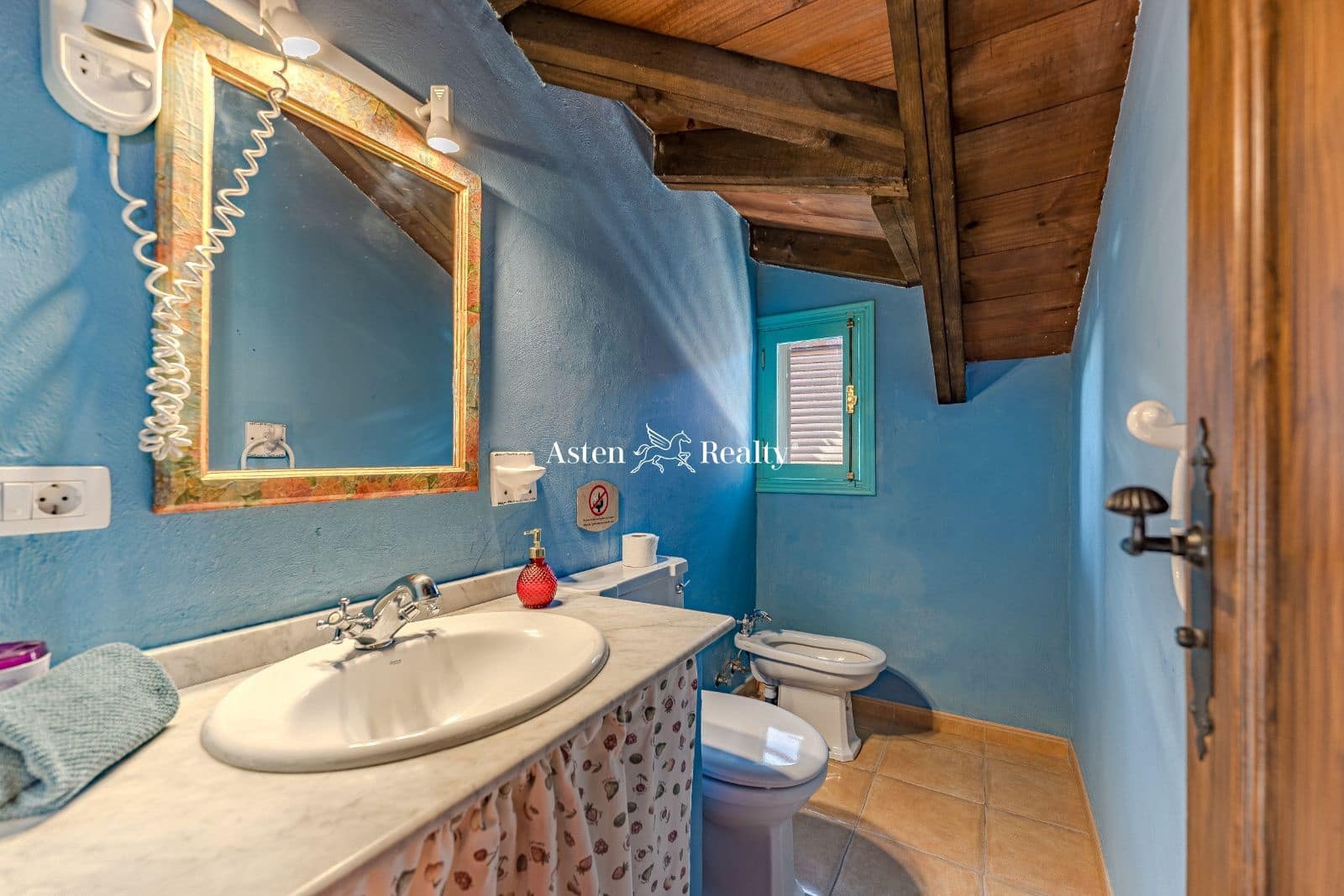 2 bedroom Townhouse for sale in El Fronton - € 260,000 (Ref: 7895105)
