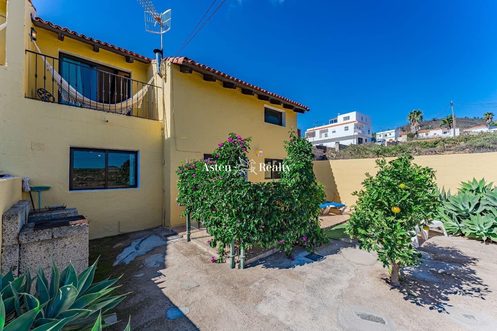 2 bedroom Townhouse for sale in El Fronton - € 260,000 (Ref: 7895106)
