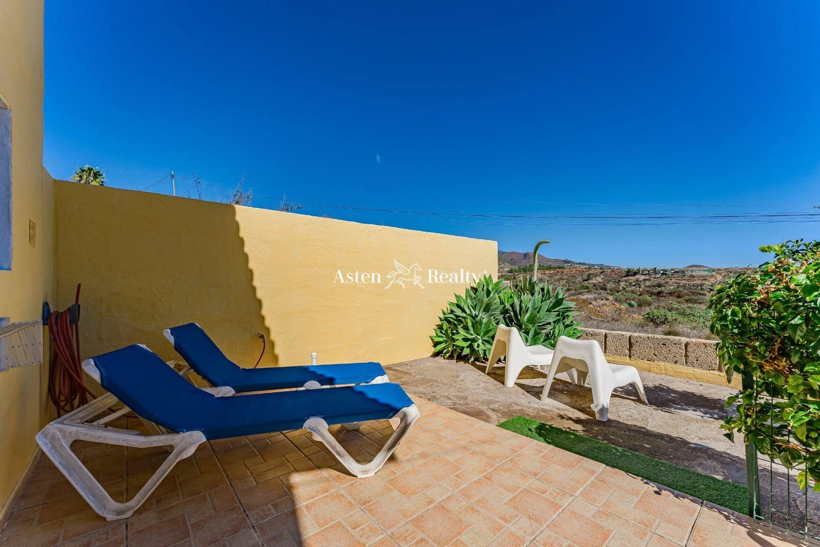 2 bedroom Townhouse for sale in El Fronton - € 260,000 (Ref: 7895106)