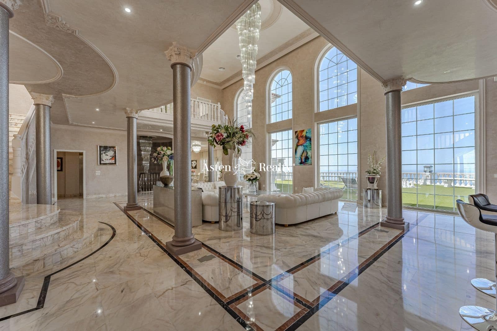 7 soverom Hus til salgs i Costa Adeje med svømmebasseng garasje - € 7 500 000 (Ref: 7911928)