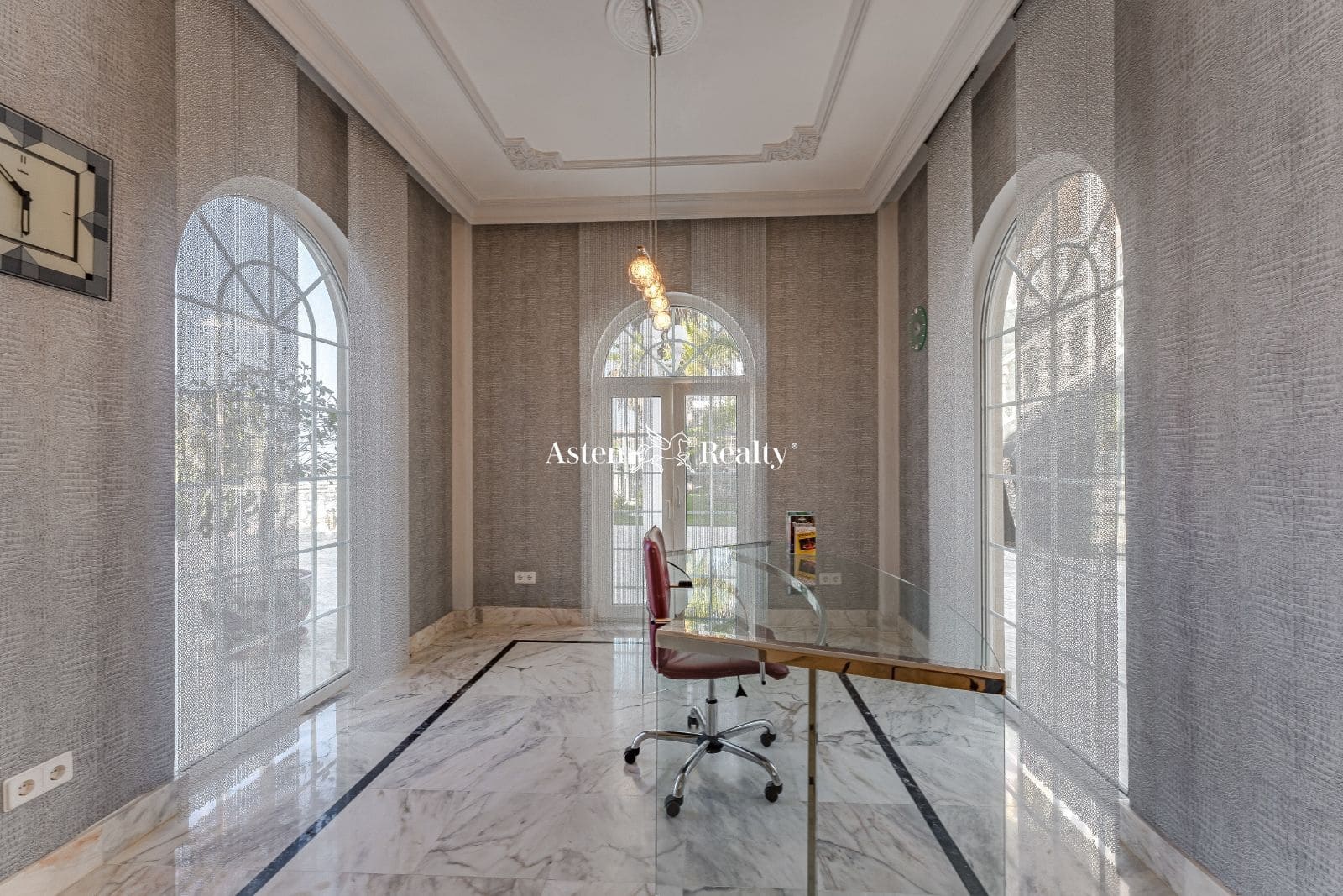 7 soverom Hus til salgs i Costa Adeje med svømmebasseng garasje - € 7 500 000 (Ref: 7911928)