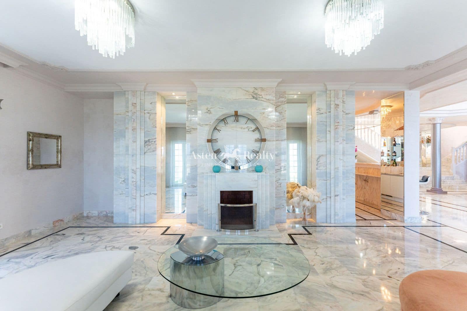 7 soverom Hus til salgs i Costa Adeje med svømmebasseng garasje - € 7 500 000 (Ref: 7911928)