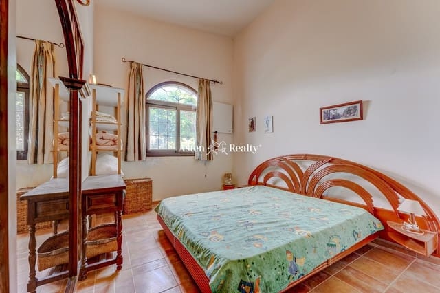 Bouwgrond te koop in Vilaflor - € 1.070.000 (Ref: 7922398)