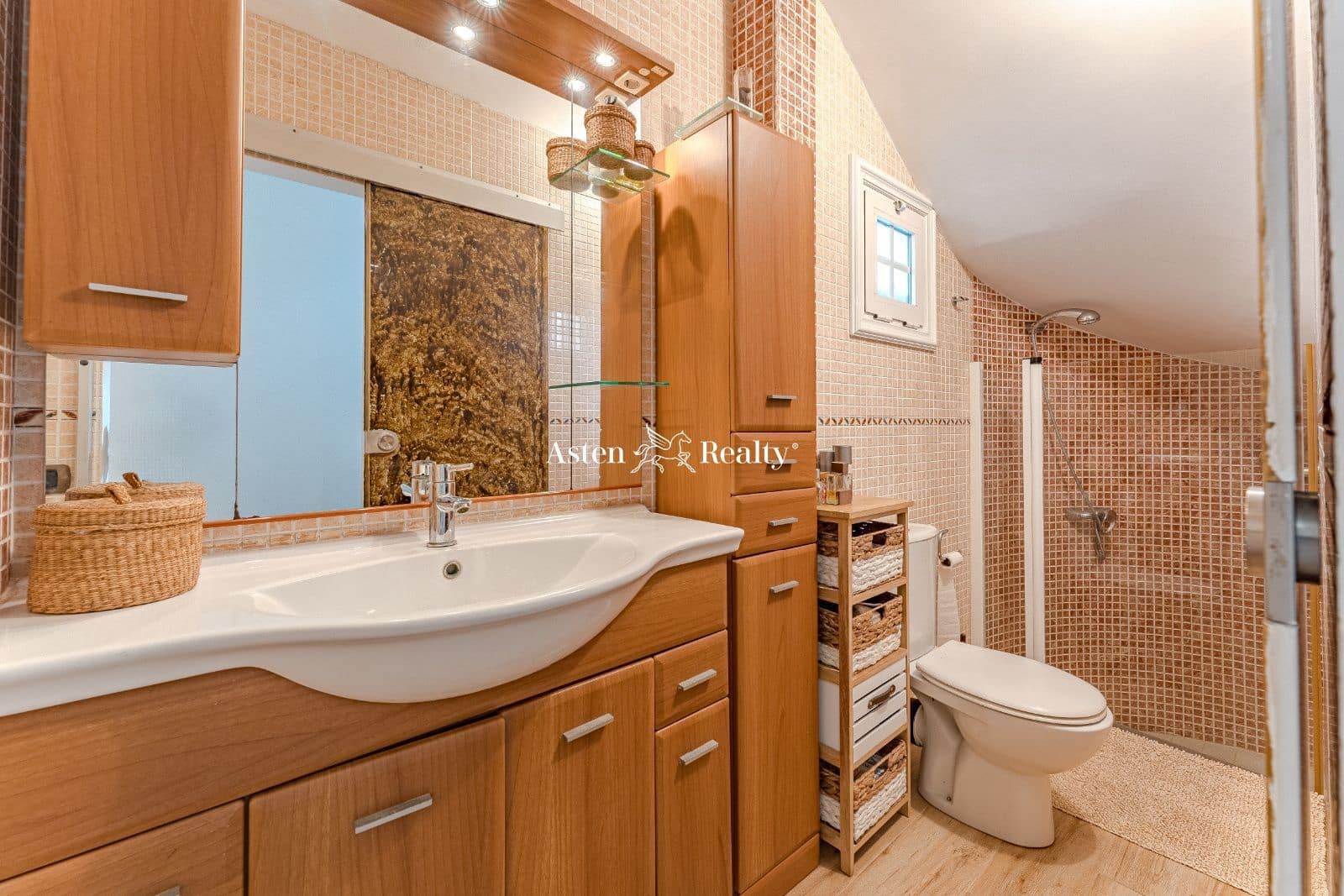 3 slaapkamer Villa te koop in Costa Adeje met zwembad garage - € 980.000 (Ref: 7963862)