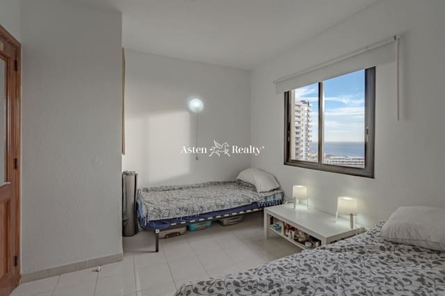 2 slaapkamer Flat te koop in Playa Paraiso, Adeje met zwembad garage - € 390.000 (Ref: 7967849)