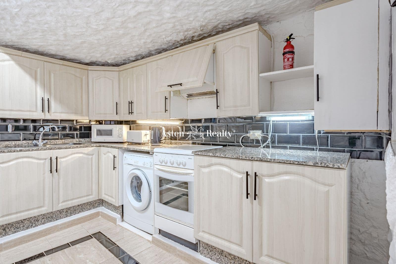 4 soveværelse Villa til salg i San Miguel - € 369.000 (Ref: 7978410)