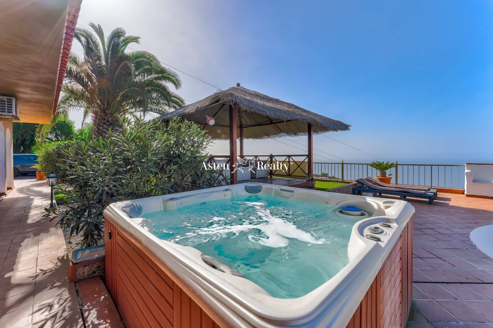 3 soveværelse Villa til salg i Taucho med swimmingpool garage - € 1.011.000 (Ref: 7980700)