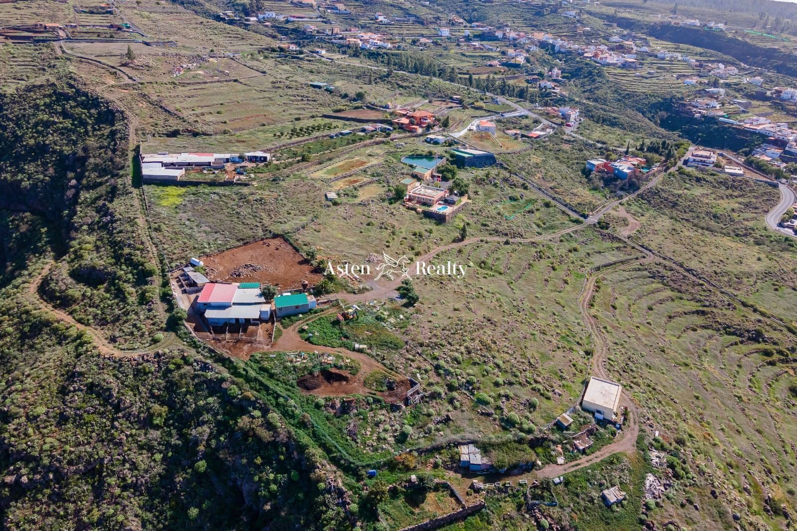 3 soveværelse Villa til salg i Taucho med swimmingpool garage - € 1.011.000 (Ref: 7980700)