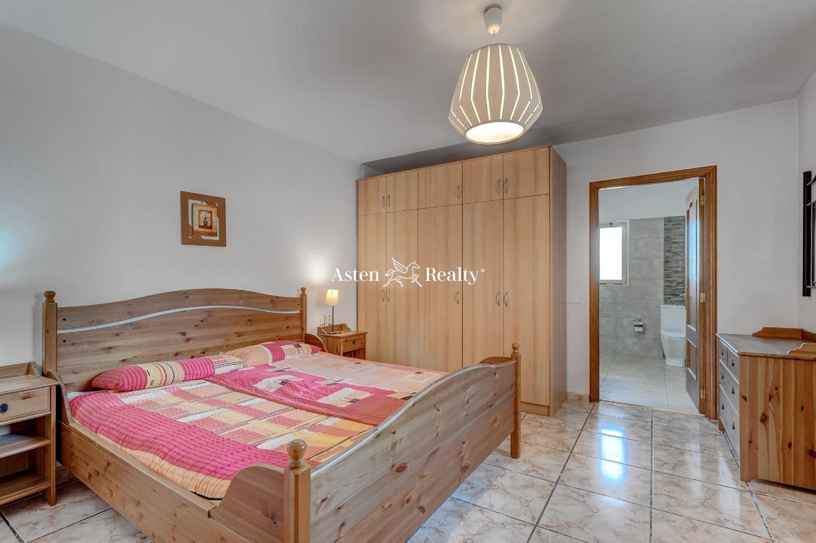 3 soveværelse Villa til salg i Taucho med swimmingpool garage - € 1.011.000 (Ref: 7980700)